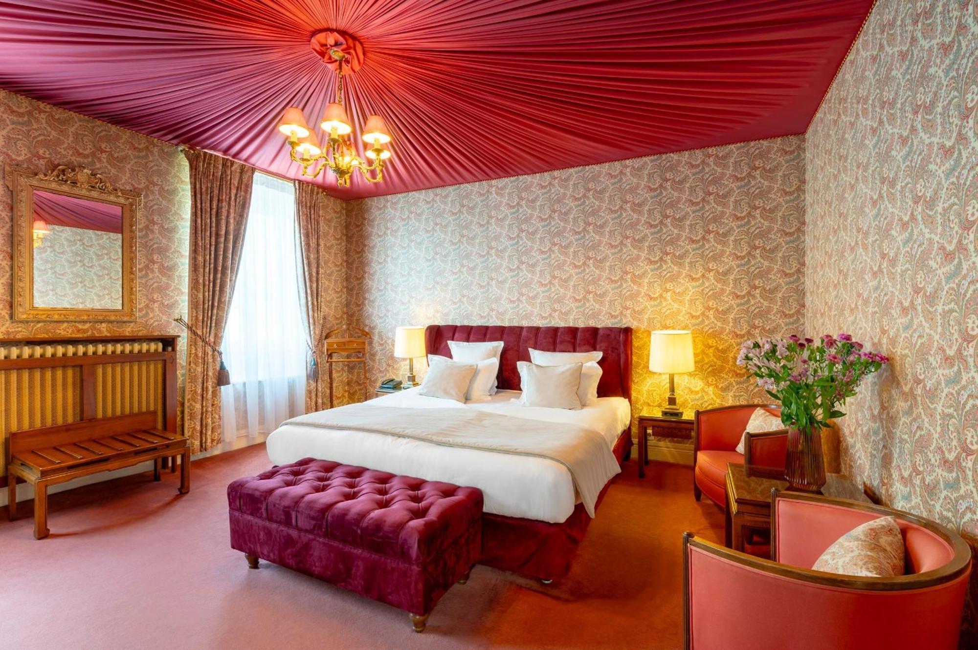 Grand Hotel Des Templiers Reims Room photo